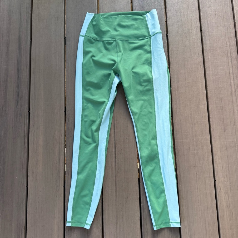 Wilo The Label Women’s High Waist 7/8 Colorblock Blue/Green Leggings‎ Sz Medium